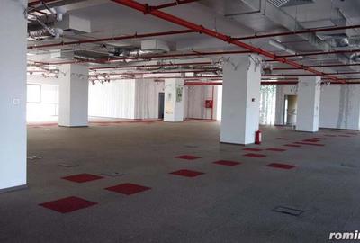 Spațiu comercial, de 23,000 mp, în Nord - 3