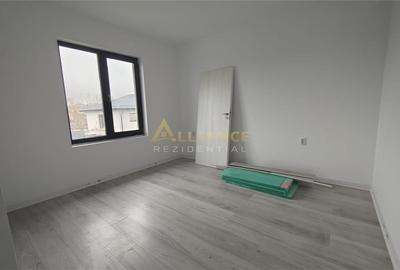 Casa individuala - 3 camere - 2 bai - 378 mp teren - 13