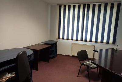 Apartament cu 2 camere decomandat în Central - 2