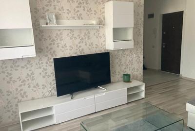 Apartament cu 2 camere decomandat în Roșu