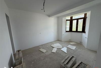 Casă cu 5 camere cu Teren 674 Mp în Vânători - 18