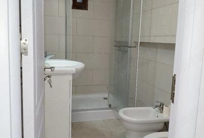 Apartament cu 3 camere decomandat în 1 Decembrie - 12