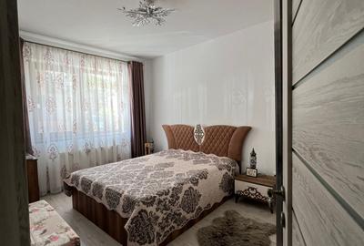Apartament cu 3 camere semidecomandat, mobilat în Florești - 8