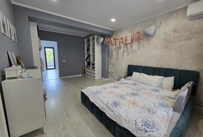 Duplex P+E+M ,suprafata teren 350mp,amprenta 102mp,construita 306mp,utilata/mob - 15