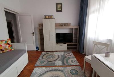 Garsoniera pe bd. Dacia - 2