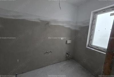 Casă cu 7 camere cu Teren 330 Mp în Giroc - 3