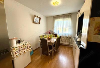 De vanzare casa P+M, zona Tulbureni, constuita in 2020 - 1