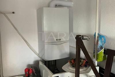 Vanzare casă cu 6 camere,  zona Someseni, central. Ideal familie. - 13