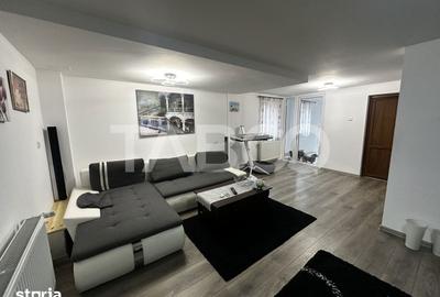 Casă cu 8 camere cu Teren 1195 Mp în Roșia - 3