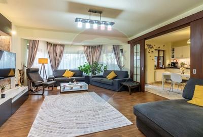 Casa / Vila in Buftea, toate utilitatile, langa lac, autobuz, magazine - 1