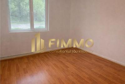 Spațiu comercial, de 47 mp, în Central - 3