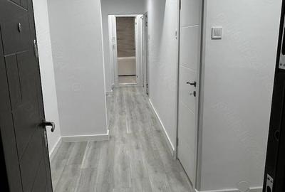 Spațiu comercial, de 50 mp, în Micro 12 - 7