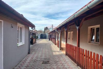 Casa cu 7 camere spa?ioase ideala pentru doua familii - 3