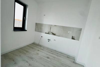 Duplex cu 5 camere cu Canalizare în Mehala - 3