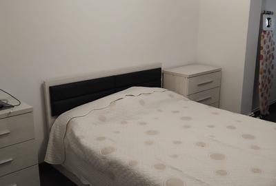 Apartament cu 3 camere decomandat în Far - 4