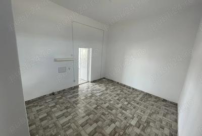 Spațiu comercial, de 60 mp, în Predești