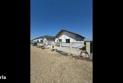 Casă cu 4 camere cu Teren 400 Mp în Central - 3