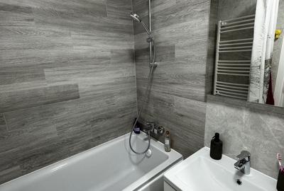 Apartament cu 3 camere decomandat în Exterior Vest - 1