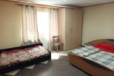 Casă individuală cu 7 camere cu Teren 243 Mp în Vest - 31