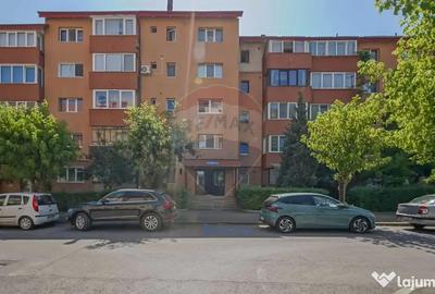 Apartament cu 4 camere decomandat în Răcădău - 7