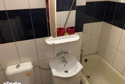 Garsonieră în Vest - 1