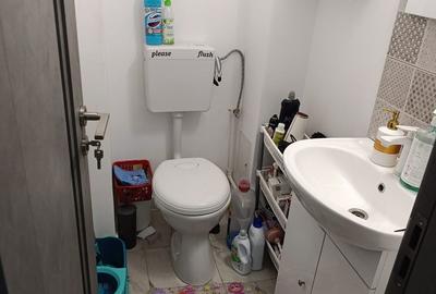 Apartament cu 3 camere decomandat în Hipodrom - 1