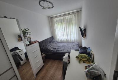 Apartament cu 3 camere semidecomandat în Central - 6