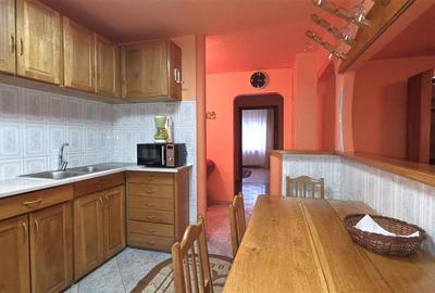Apartament cu 3 camere decomandat, mobilat în Răcădău - 7