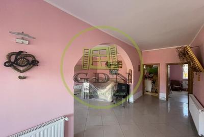 Casă individuală cu 5 camere cu Canalizare în Braniște (Podari) - 10