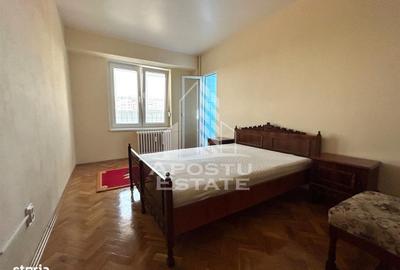 Apartament cu 4 camere semidecomandat, mobilat în Central - 8