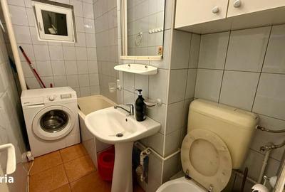 Apartament cu 2 camere, mobilat în Soarelui