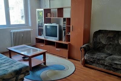 2 camere Titan Auchan, metrou 1 Decembrie 1918 - 1