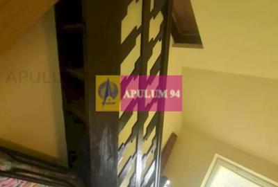 Casă cu 7 camere cu Canalizare în Zamora