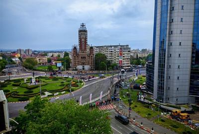 Apartament cu 2 camere decomandat în Ultracentral