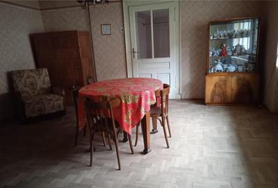 Casă cu 4 camere cu Garaj în Florilor - 7