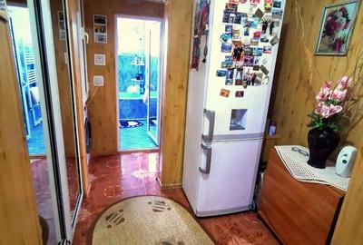 Apartament cu 2 camere decomandat în Piața Centrală