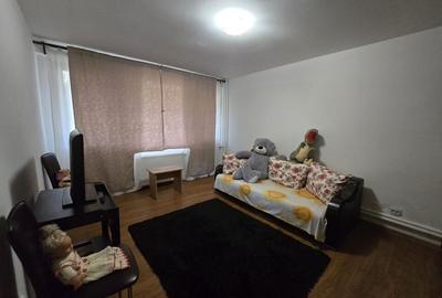 Vanzare 2 camere Eroii Revolutiei-str. Ghimpati 47 - 13