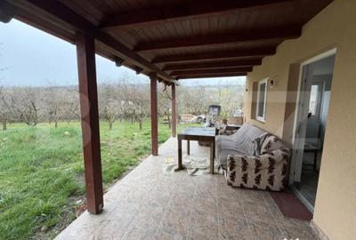 Casă cu 3 camere cu Teren 1000 Mp în Central - 1