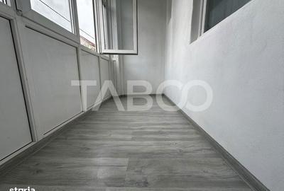 Apartament cu 2 camere decomandat în Vasile Aaron - 2