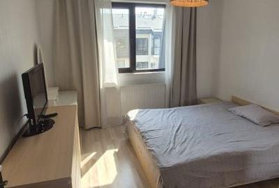 Apartament cu 2 camere decomandat în Dobroești