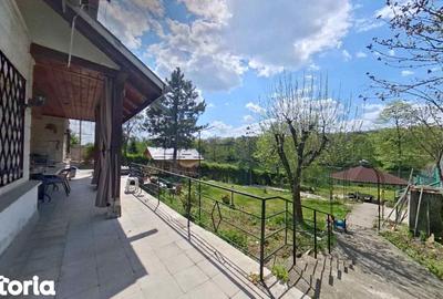 Casă cu 6 camere cu Teren 912 Mp în Brănești - 14