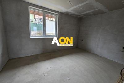 Duplex cu 3 camere cu Canalizare în Cetate - 10