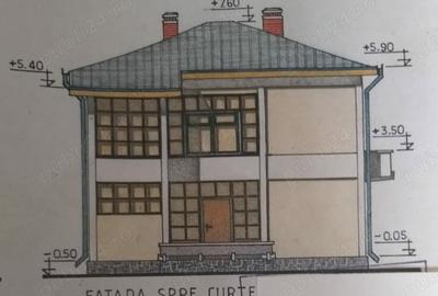 Casă cu 6 camere în Central - 1