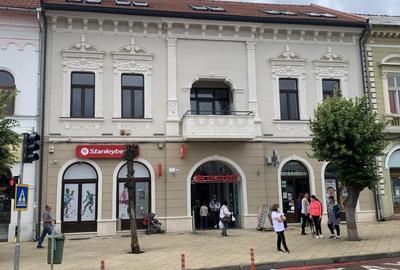Spațiu comercial, 82 mp în Central