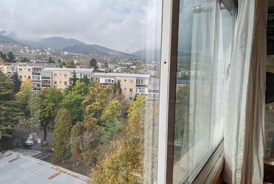 Apartament cu 3 camere decomandat în Minerul - 7