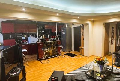 Apartament cu 2 camere semidecomandat în Tineretului