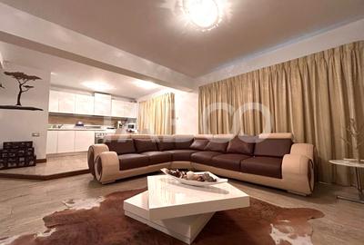 Casă cu 5 camere cu Canalizare în Tilișca