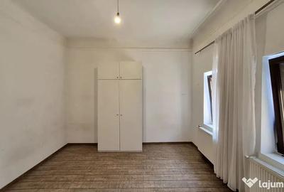 Casă cu 2 camere cu Canalizare în Central - 7