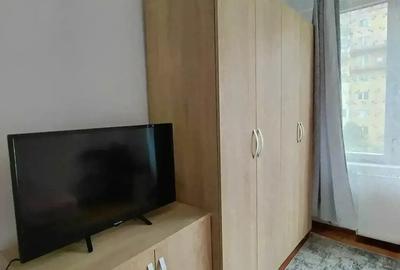 Dau in chirie garsoniera 230 euro - 1