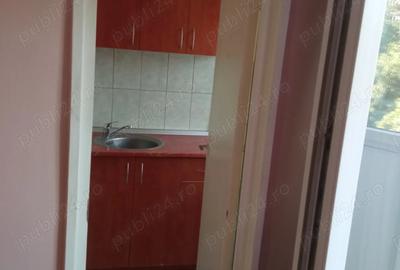 Dau in chirie garsoniera 200 Euro utilata, Rogerius - 3